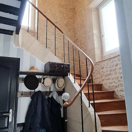 La Mucha - Manoir Des Marronniers Vi Sully (Calvados)