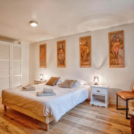 La Mucha - Manoir Des Marronniers Vi Sully (Calvados)